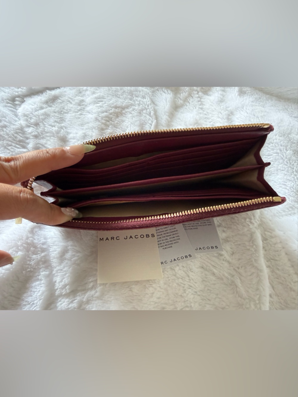 Marc Jacobs Quilted Burgundy Leather Wallet with Gold Hardware - Picture 4 of 4
